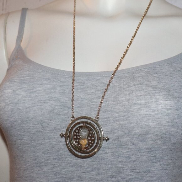Harry Potter Hermione Time Travel Magical Hourglass Rotating Gold Necklace 27" - Picture 1 of 6